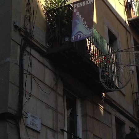 Pension Bertolin Barcelona Exteriör bild