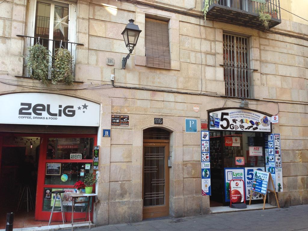 Pension Bertolin Barcelona Exteriör bild